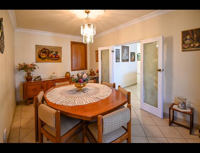 4 BEDROOM TOWNHOUSE FOR SALE IN WESTVILLE